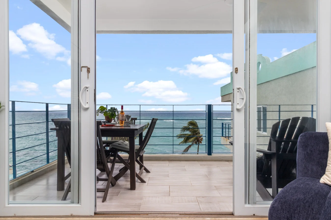 Blue Serenity~Oceanfront Penthouse~Tower Isle, photo 18