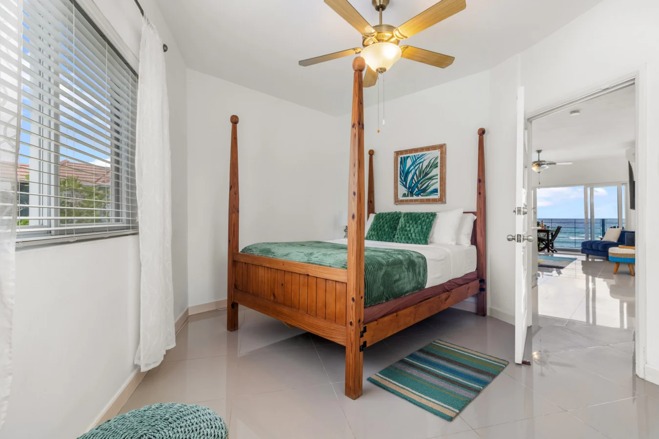Blue Serenity~Oceanfront Penthouse~Tower Isle, photo 4