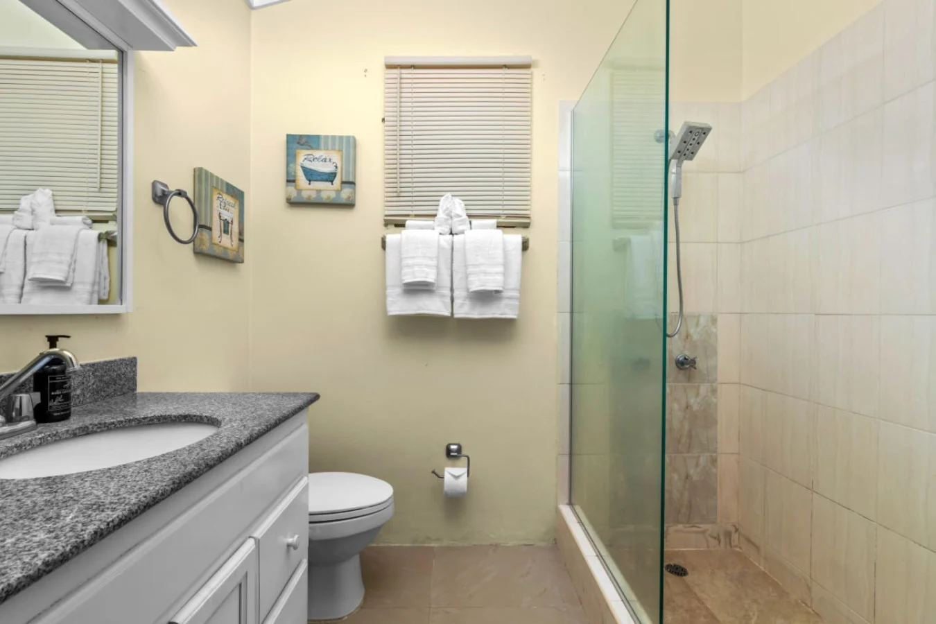 Cozy Cove Villa in Drax Hall, photo 10