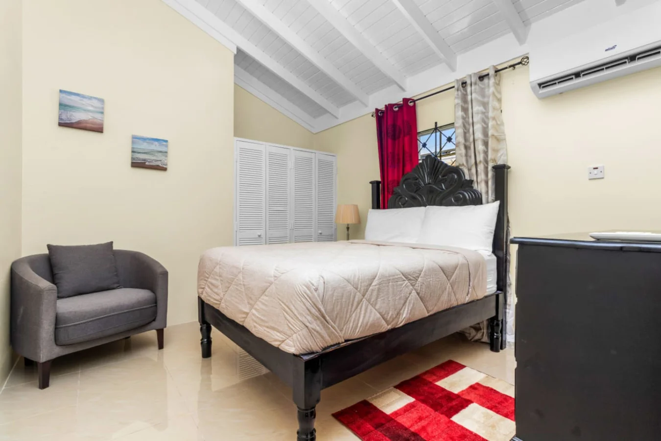 Cozy Cove Villa in Drax Hall, photo 3
