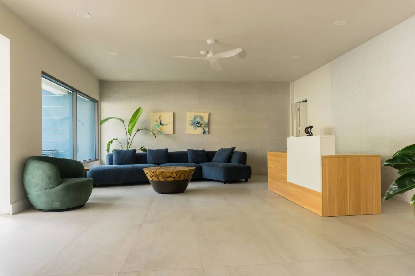 Azure 6th Floor Luxury 2Bd Rm Condo Walk to Beach, photo 23