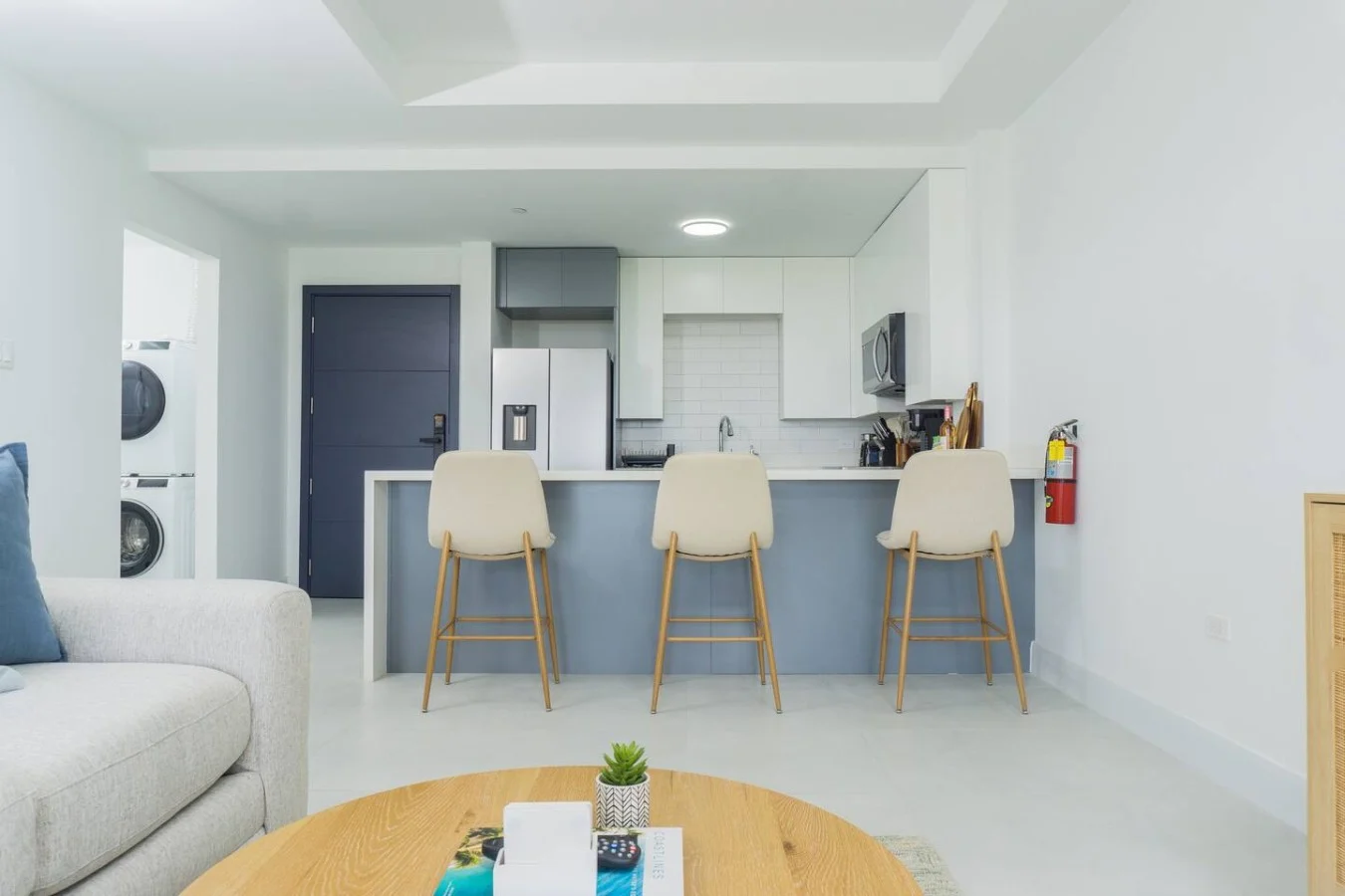 Azure 6th Floor Luxury 2Bd Rm Condo Walk to Beach, photo 1